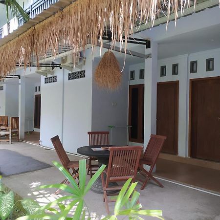 Merendeng Hostel Kuta Kuta  المظهر الخارجي الصورة