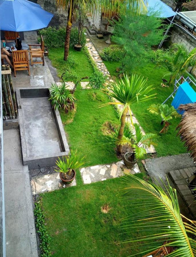 Merendeng Hostel Kuta Kuta  المظهر الخارجي الصورة
