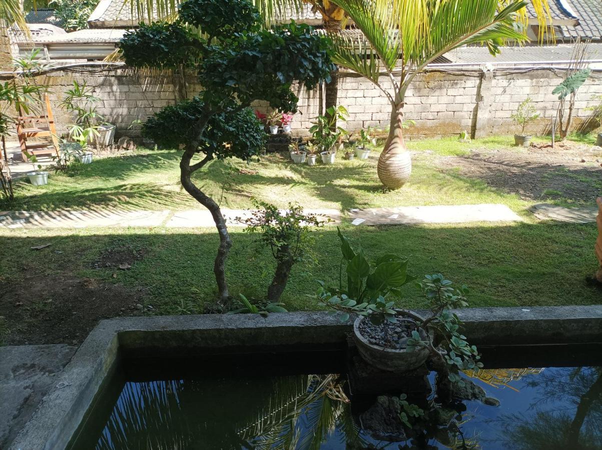 Merendeng Hostel Kuta Kuta  المظهر الخارجي الصورة
