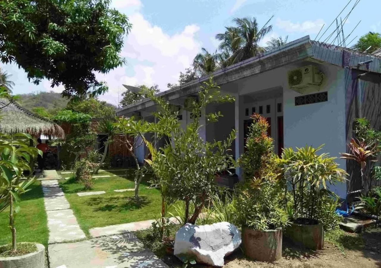 Merendeng Hostel Kuta Kuta  المظهر الخارجي الصورة