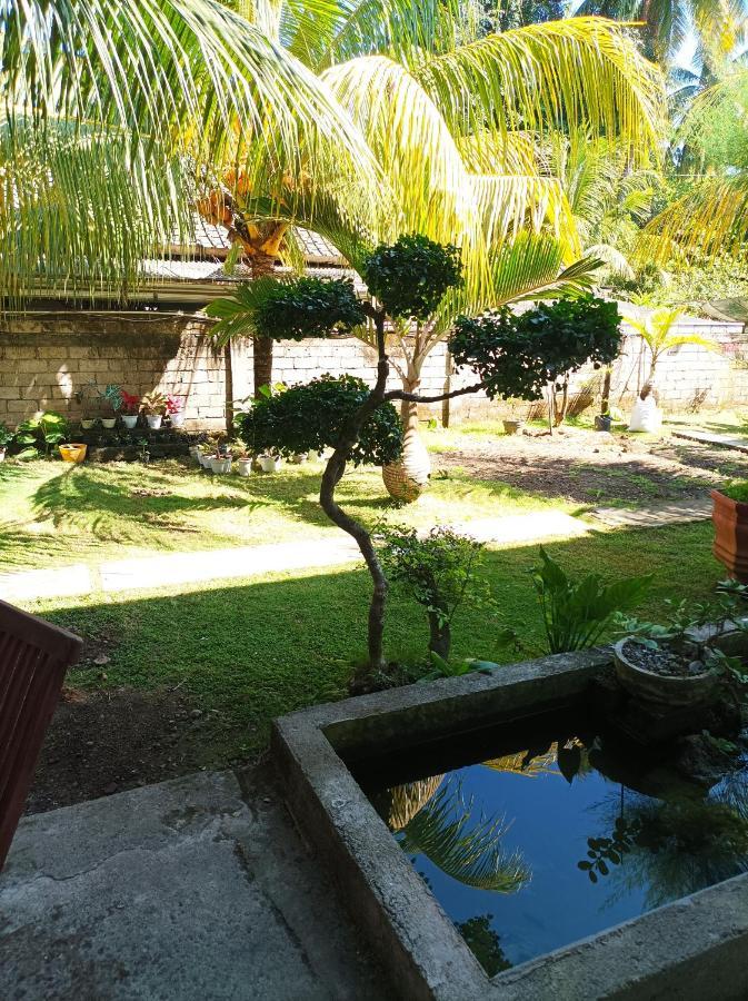 Merendeng Hostel Kuta Kuta  المظهر الخارجي الصورة